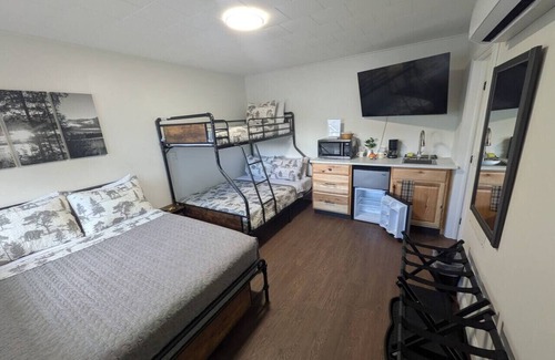 Canaan Apartamento | South of the Border VT Room 5