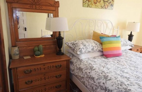 Southampton Casa | Southampton's Morpeth Manor - Charming Home, central location - 4 bed - 2.5 bath