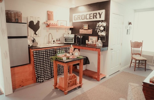 Inman Casa | ¡Precioso bunkhouse clásico del sur cerca de la ciudad pero a la vez completamente aislado!