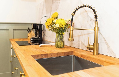 Rogers Cabina | Southern Smoke | RRG | Hot Tub | Wi-Fi |