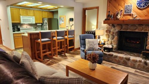 Harbor Springs Casa | Southridge #9 - Ski-in/ski-out at base of Nub's Nob