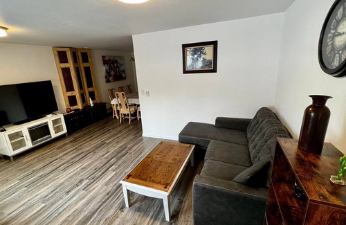 Sand Lake Apartamento | Southside 3bd 2bt apartment