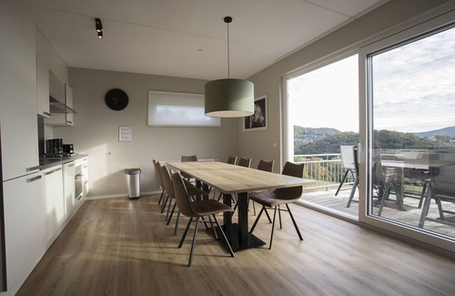 Heimbach Villa | Retiro de spa en las colinas de Eifel