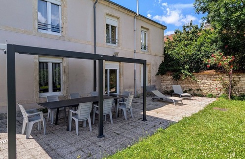 Mecrin Cabaña | Casa rural en Mécrin: 10 pers, cerca de Commercy, terraza, jardín, accesibilidad, WIFI