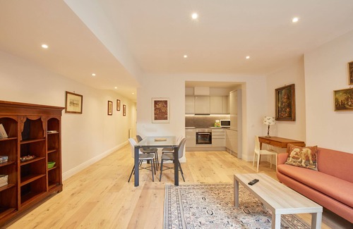 Primrose Hill Apartamento | Spacious 2-Bed Views over Primrose Hill with own Private Patio