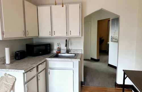 Homestead Apartamento | Spacious 3 beds near Pittsburgh!