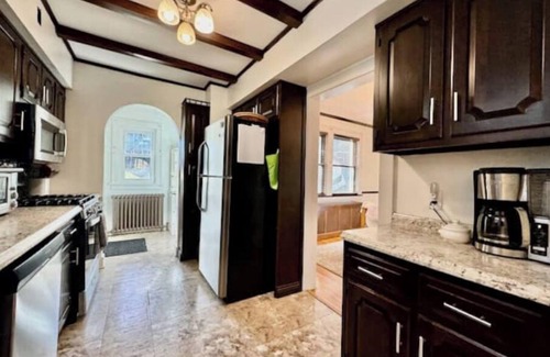 Mount Lebanon Casa | Spacious 3BR Home w/ Movie Theater!