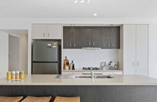 Mountain Creek Casa | Modern 4-Bed Home with a Pool