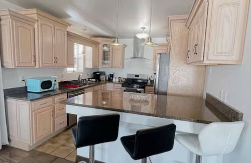 Alamosa Casa | Spacious 4-bedroom estate. Where luxury and convenience meets in Alamosa, Co.