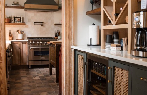 Wilson Casa | Spacious 4-bedroom house in charming Wilson with AC, WiFi