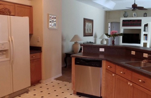 Inverness Villa | Amplia villa de 4 dormitorios con piscina.