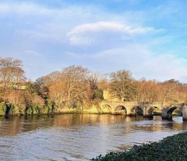 Buncrana Casa | Spacious 4 BR, Perfect Location