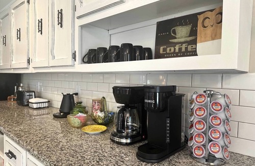 Jackson Casa | Spacious 4BR & 3BA, Sleeps 12 - 2900 Sq Ft