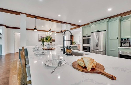 Rexmont Casa | Spacious 5-bedroom estate in wonderful Lititz with AC, WiFi