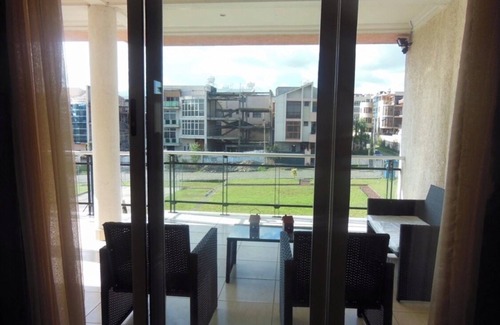 Yeka Villa | Spacious 5-Bedroom Family Villa with En-Suites and 3 Balconies.