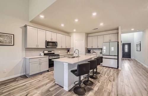 Haslet Casa | Spacious 5-bedroom house in Haslet, TX ...just North of Fort Worth