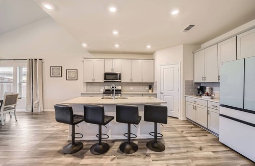 Haslet Casa | Spacious 5-bedroom house in Haslet, TX ...just North of Fort Worth