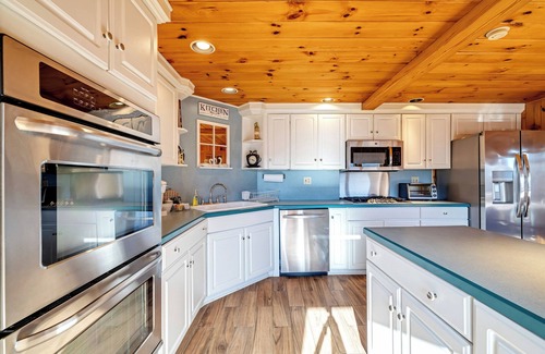 Aquashicola Cabina | Espacioso registro de 8BD / 7BA en el lago Beltzville en el sur de Poconos - SIN PROM