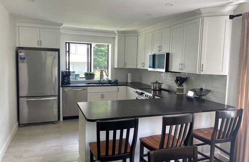 Lincoln Casa | Amplio y encantador, 3Bedroom 2Bath adosado 8-10