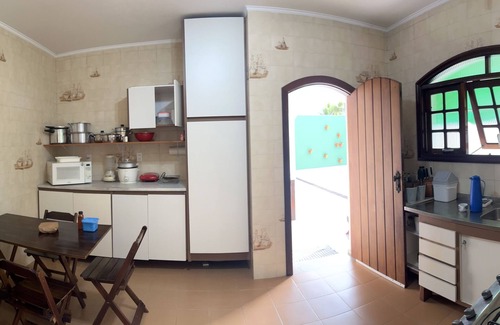 Cananeia Casa | Residencia espaciosa y acogedora en el complejo de Cananéia / piscina y gran jardín