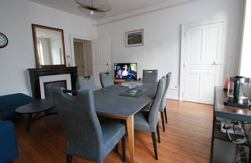 Luneville Apartamento | Amplio apartamento en Lunéville, cerca de atracciones