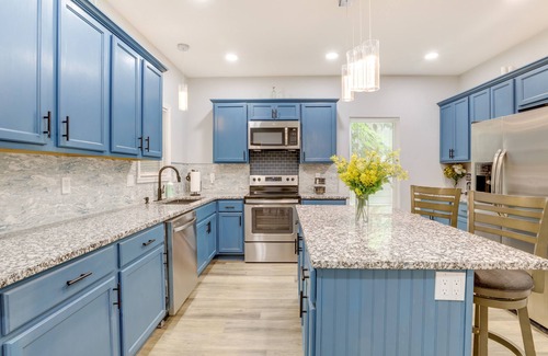 Pittsburgh Casa | Spacious Atlanta Home ~ 2 Mi to Downtown!