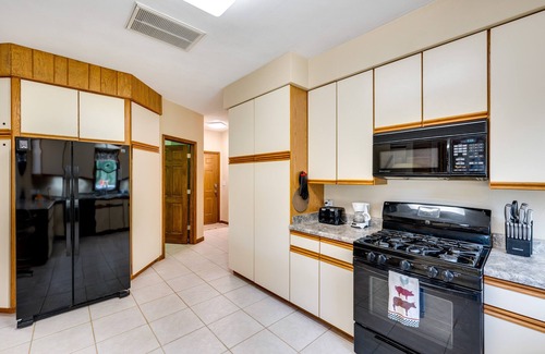 Beloit Casa | Spacious Beloit Retreat: Close to Parks & Trails!