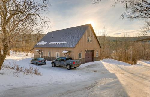 Canandaigua Casa | Spacious Canandaigua Group Getaway House and Barn!