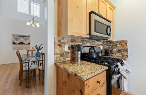 Boyd Acres Casa | Spacious & CLEAN 5-Bedroom Retreat| Fresh Interior Paint | Family Friendly