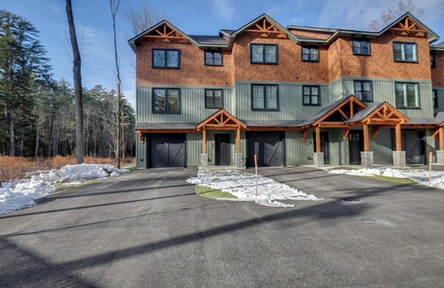 North Conway Apartamento | Spacious Conway Vacation Rental w/ Pool Table