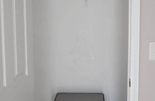 Huntcliff Casa | Spacious & Family-Friendly Retreat, 4 Bedrooms, Large Backyard near Fort Jackson