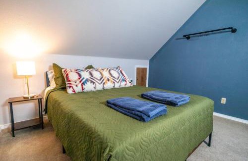 Ellensburg Casa | Spacious Family Home with Hot Tub