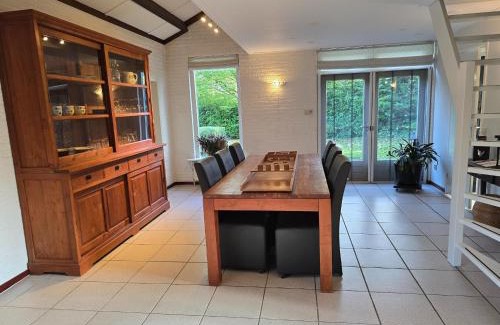 Garderen Casa | Spacious holiday home near with sauna