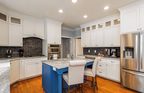 Kernersville Casa | Spacious Home Great for Holidays;Sleeps 20;Hot Tub; Gym; Pool; Game Room;