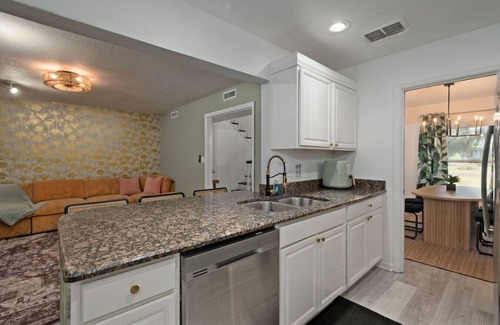 Auburndale Casa | Spacious Home w/Game Room | Near Parks & Dining