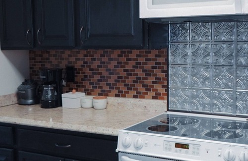 Abbott Loop Casa | Spacious & immaculate 2 bd townhome in the heart of Anchorage.