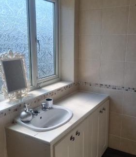 Doncaster Casa | Spacious Luxurious Serviced Accommodation