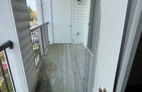 Rolling Road Farms Apartamento | Spacious Luxury 2 bed 2 bath apartment in awesome Milford Mill with AC, WiFi