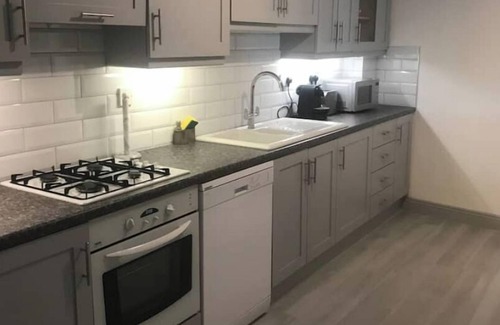 Ballsbridge Apartamento | Spacious luxury 3 bed 1st floor apartment