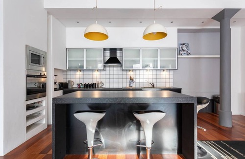 Tradeston Apartamento | Amplio apartamento de planta abierta de 2 dormitorios, ubicación ideal cerca del centro de Glasgow