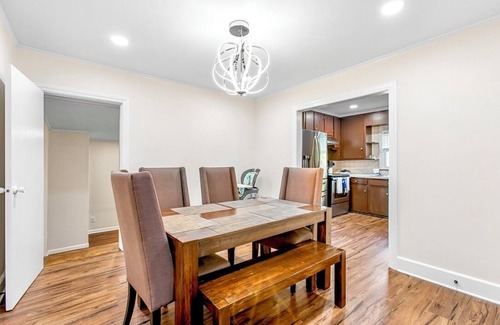 Burlington Casa | Spacious Private Retreat Near Greensboro & Durham!