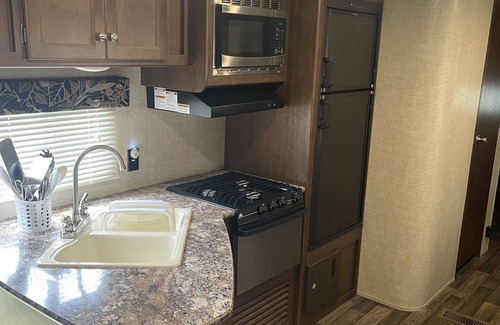 Heber Springs Casa | Spacious RV in Heber Springs, AR