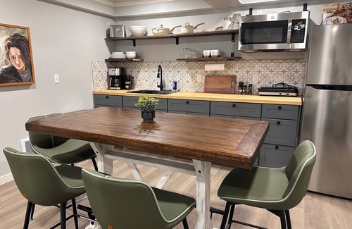 Moscow Apartamento | Spacious & Serene Studio in Historic Moscow, Idaho