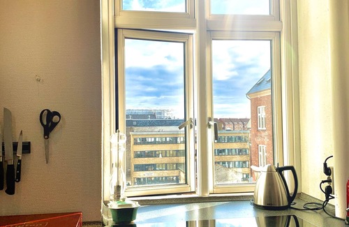 København NV Apartamento | Spacious, Stylish Apartment, king-size beds, fast WiFi, office, close to centrum