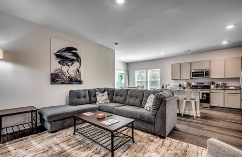 Little River Casa | Spacious Townhouse close to Beach and North Myrtle Beach Parks and Recreation