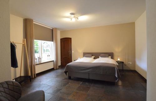 Arcen Villa | Spacious villa near Arcen in a wooded area