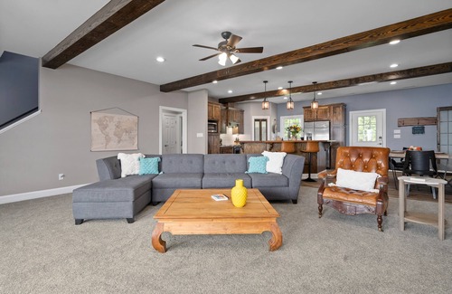 Belhaven Casa | Spacious waterfront home w/ dock, kayaks, paddleboards, cornhole & more!
