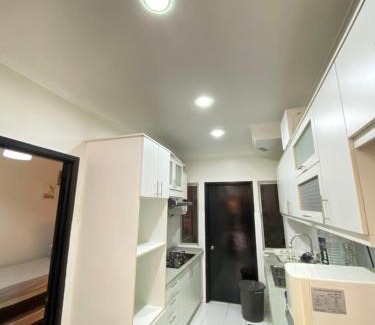 Kampung Paroi Apartamento | Spanish Villa homestay