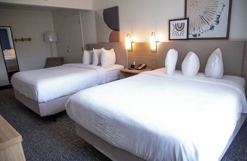 Mechanicsburg Hotel | Spark by Hilton Mechanicsburg