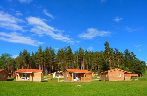 Usson-en-Forez Chalet De Esquí | Charlay GC: 4 personnes-Chalet-Vista al Lago-Baño privado con ducha